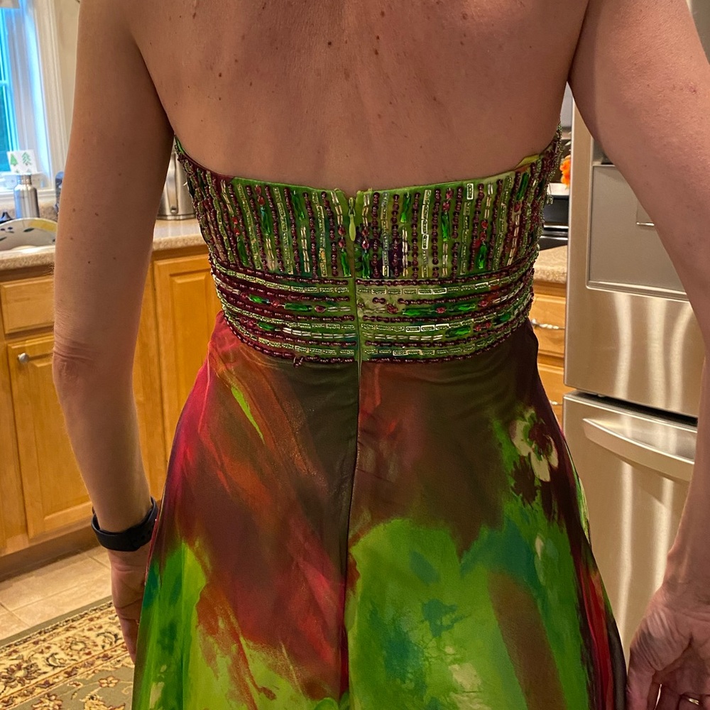 Clarisse Beaded Upper 100% Silk Shell, Prom Pageant or Evening Gown With FLAWS 4 - Picture 4 of 17